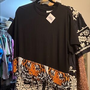 QUEEN OF SPARKLES Black Tee with Orange and White Sequin Design